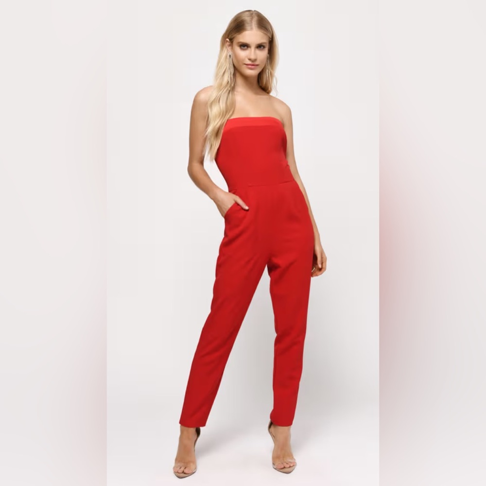 Tobi strapless XS red jumpsuit with pockets